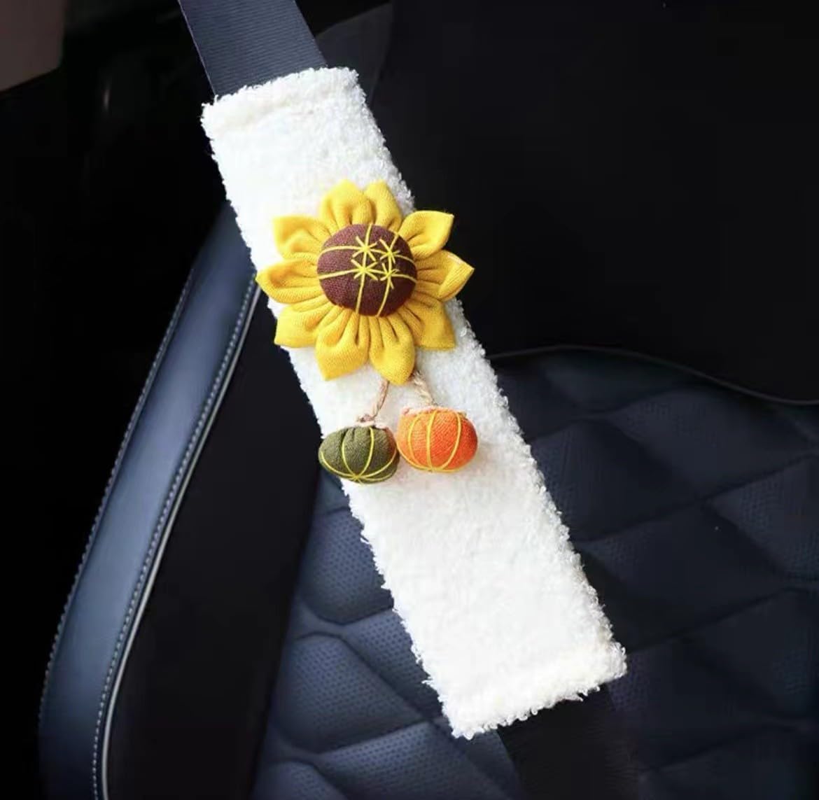 BNTR Car Seat Belt Cover 2 PCS Stocking Stuffers Cute Creative Flower Safety Seatbelt Shoulder Pad Auto Accessory Neck Cushion Protector Seatbelt Shoulder Protector Nice Gift (2-Pack Brown Flower)