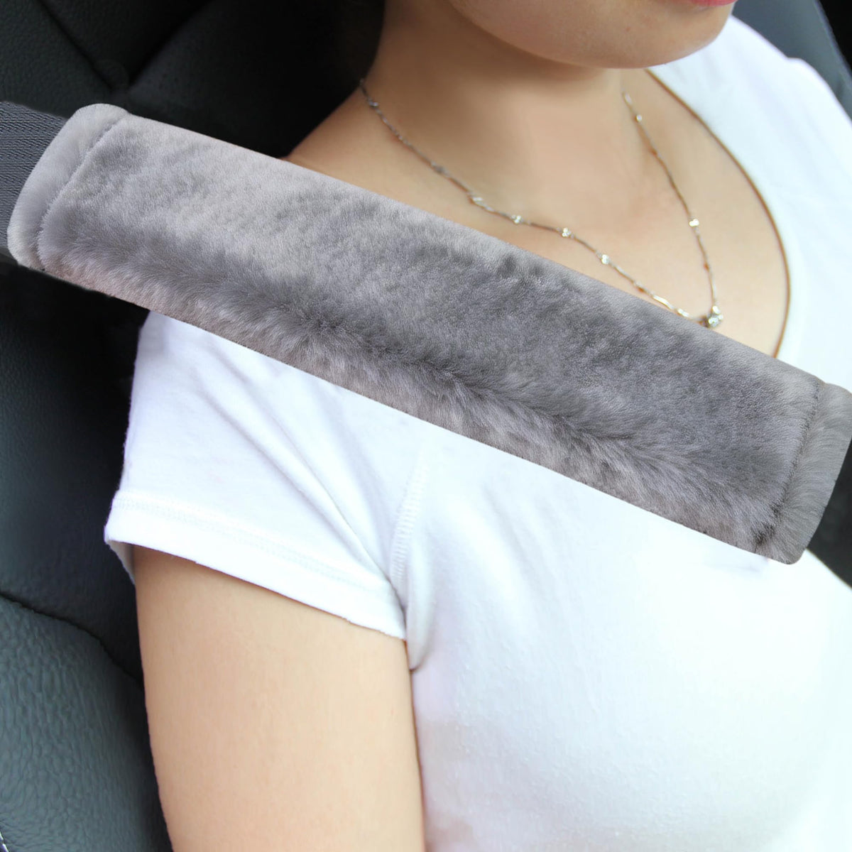 Amooca 2-Pack Real Wool Seatbelt Cover Authentic Sheepskin Shoulder Pad