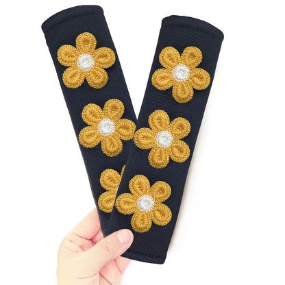 Cute Flower Car Seat Belt Shoulder Pad Cushions (2 in a Pack), Car Accessories Seat Belt Shoulder Strap Protector Universal Cover (White Pink)
