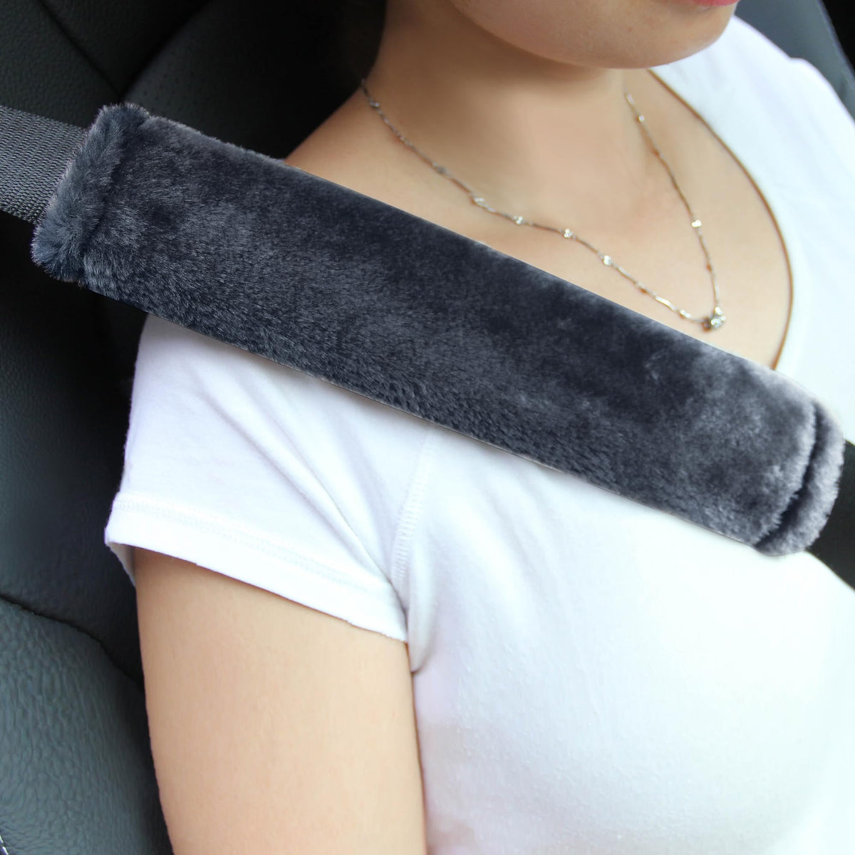 Amooca 2-Pack Real Wool Seatbelt Cover Authentic Sheepskin Shoulder Pad