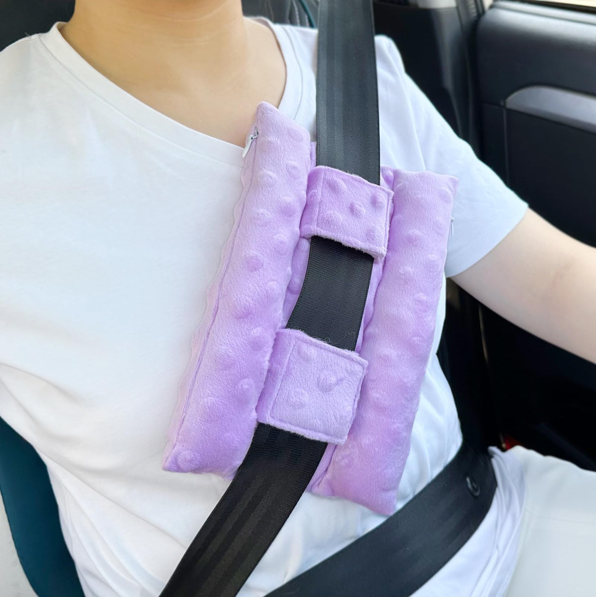 Chemo Port Pillows for Patients Seatbelt, Chemo Port Protector Pacemaker Seat Belt Cushion, Chemotherapy Must Haves Chemo Gifts Men Women Cancer, Minky Dot Gray