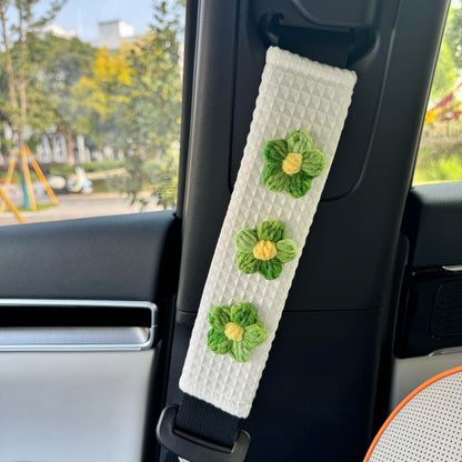 Cute Flowers Car Seat Belt Cover, Soft Seatbelt Cushion Pads, Shoulder Strap Protector, Car Accessories, Four Seasons Universal (4, Tulip)