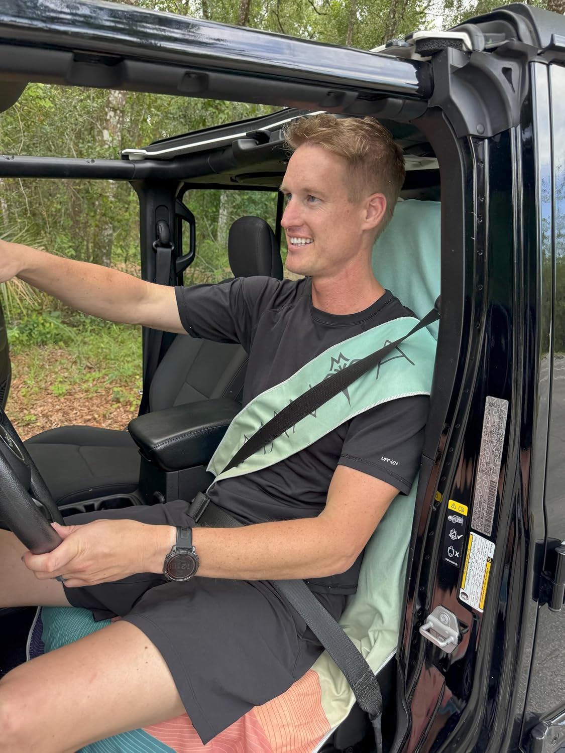 The HydroGUARD-Microfiber SEAT & Seatbelt Protector - Sunrise