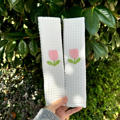 Cute Flowers Car Seat Belt Cover, Soft Seatbelt Cushion Pads, Shoulder Strap Protector, Car Accessories, Four Seasons Universal (4, Tulip)