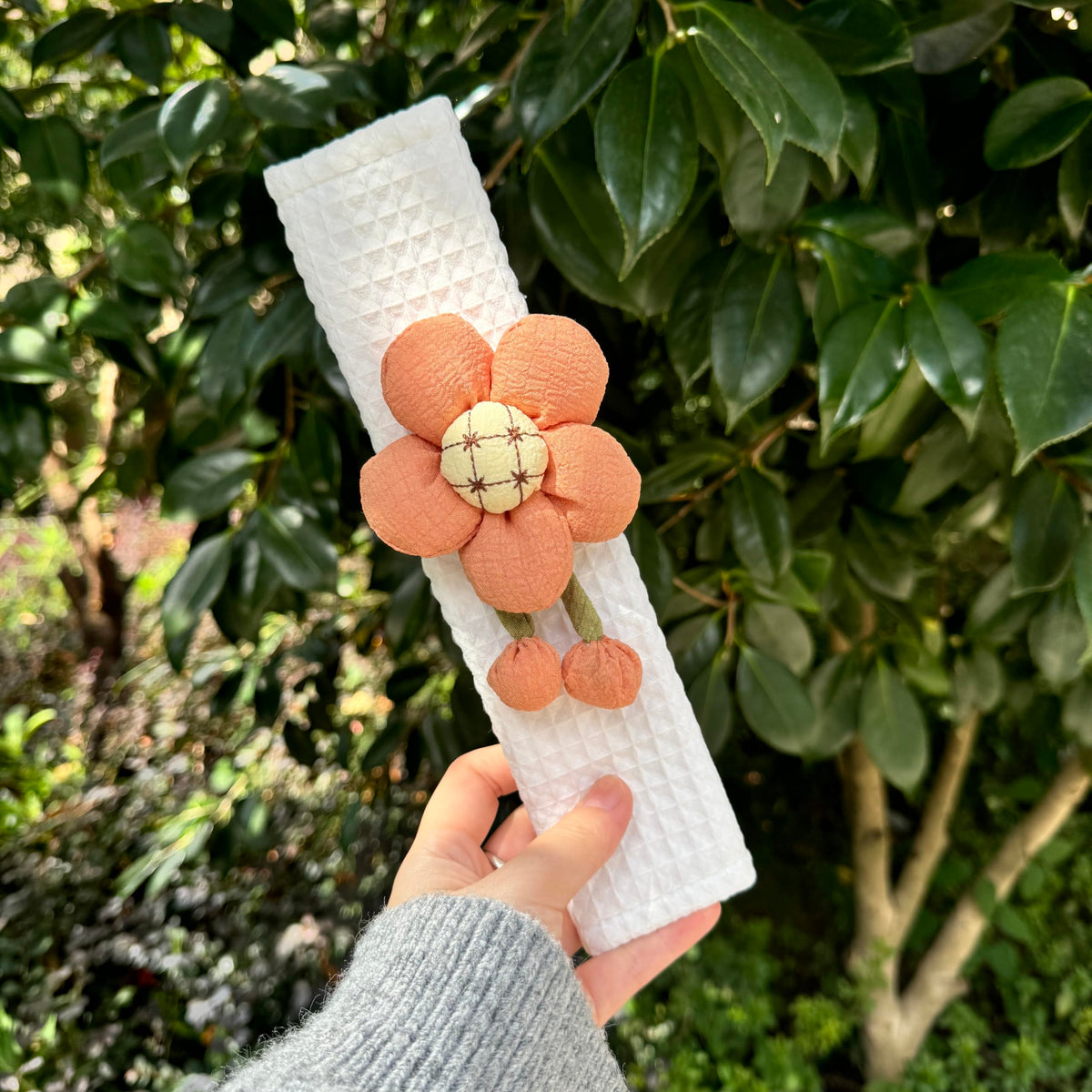 Cute Flowers Car Seat Belt Cover, Soft Seatbelt Cushion Pads, Shoulder Strap Protector, Car Accessories, Four Seasons Universal (4, Tulip)